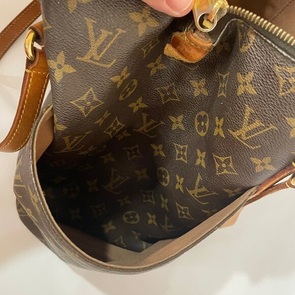 Louis Vuitton Totally PM Monogram Canvas Tote Bag (discontinued 2021) - Picture 8 of 13